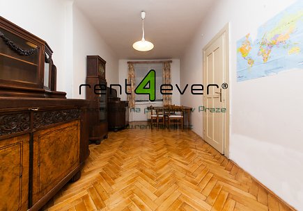 Pronájem bytu, Holešovice, Kamenická, 3+1, 90 m2, cihla, balkon, 2x komora, výtah, zařízený, Rent4Ever.cz