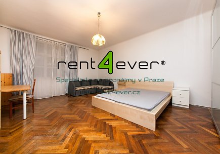 Pronájem bytu, Holešovice, Kamenická, 3+1, 90 m2, cihla, balkon, 2x komora, výtah, zařízený, Rent4Ever.cz