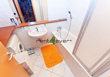 Pronájem bytu, Hlubočepy, Štěpařská, byt  2+kk, 65 m2 s terasou 35 m2, garáž, částečně zařízený, Rent4Ever.cz