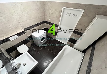 Pronájem bytu, Bohnice, Hlivická, 3+kk, 62 m2, sklep, komora, výtah, částečně zařízený, Rent4Ever.cz