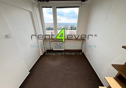 Pronájem bytu, Bohnice, Hlivická, 3+kk, 62 m2, sklep, komora, výtah, částečně zařízený, Rent4Ever.cz