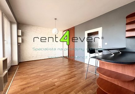 Pronájem bytu, Kbely, Pod Nouzovem, byt 1+kk, 28 m2, novostavba, terasa, komora, částečně vybavený, Rent4Ever.cz