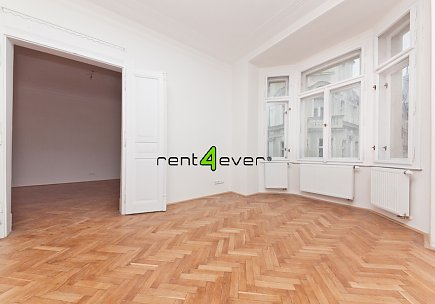 Pronájem bytu, Metro A Staroměstská, Maiselova, 2+1, 85 m2, cihla, po rekonstrukci, balkon, sklep, Rent4Ever.cz