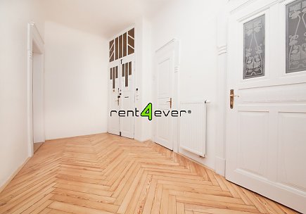 Pronájem bytu, Metro A Staroměstská, Maiselova, 2+1, 85 m2, cihla, po rekonstrukci, balkon, sklep, Rent4Ever.cz