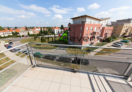 Pronájem bytu, Suchdol, Holubí, 1+kk, 35 m2, novostavba, cihla, balkon, garáž, nezařízený, Rent4Ever.cz