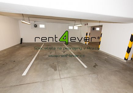 Pronájem bytu, Suchdol, Holubí, 1+kk, 35 m2, novostavba, cihla, balkon, garáž, nezařízený, Rent4Ever.cz