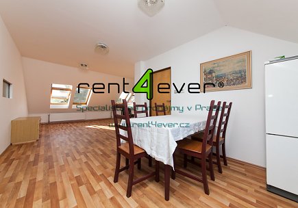 Pronájem bytu, Bubeneč, Albánská, byt 3+kk, 80 m2, cihla, šatna, zařízený nábytkem, Rent4Ever.cz