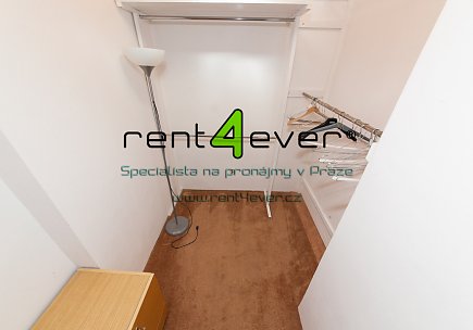 Pronájem bytu, Bubeneč, Albánská, byt 3+kk, 80 m2, cihla, šatna, zařízený nábytkem, Rent4Ever.cz