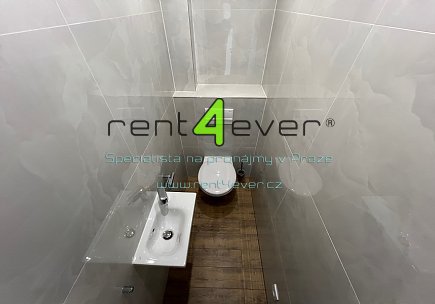 Pronájem bytu, Krč, Budějovická, mezonet 3+1, 98 m2, cihla, po rekonstrukci, částečně zařízený, Rent4Ever.cz