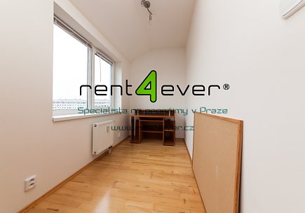 Pronájem bytu, Prosek, Litoměřická, mezonetový byt 2+1, 67 m2, výtah, zařízený nábytkem, Rent4Ever.cz