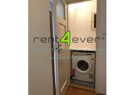 Pronájem bytu, Smíchov, Nad Popelkou, byt 2+1, 65 m2, cihla, lodžie, komora, částečně zařízený, Rent4Ever.cz