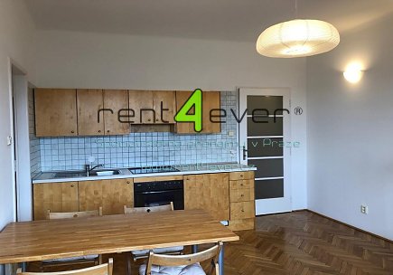 Pronájem bytu, Smíchov, Nad Popelkou, byt 2+1, 65 m2, cihla, lodžie, komora, částečně zařízený, Rent4Ever.cz