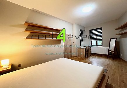 Pronájem bytu, Žižkov, Tachovské náměstí, byt 2+kk, 51 m2, po rekonstrukci, vybavený , Rent4Ever.cz