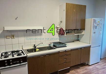 Pronájem bytu, Libeň, U Libeňského pivovaru, byt 1+1, 40 m2, cihla, částečně zařízený nábytkem, Rent4Ever.cz