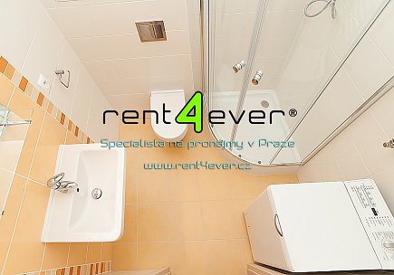 Pronájem bytu, Vysočany, Freyova, byt 1+kk, 34 m2, novostavba, výtah, kompletně zařízený, Rent4Ever.cz