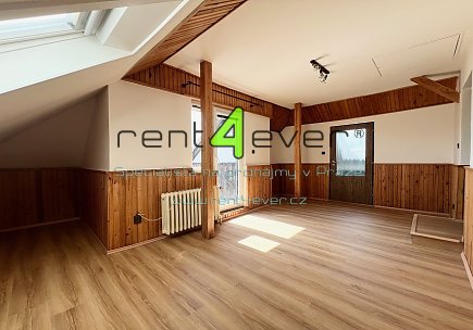 Pronájem bytu, Modřany, V hájkách, byt 3+kk v RD, 80 m2, cihla, balkon, nezařízený nábytkem, Rent4Ever.cz