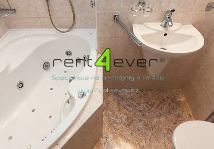 Pronájem bytu, Břevnov, Bělohorská, byt 1+1, 48 m2, cihla, terasa, komora, výtah, část. zařízený, Rent4Ever.cz