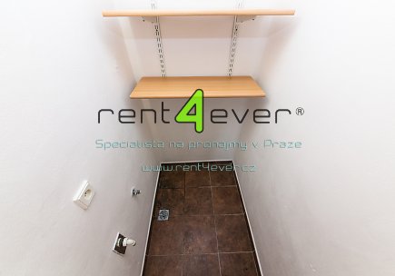 Pronájem bytu, Břevnov, Bělohorská, byt 1+1, 48 m2, cihla, terasa, komora, výtah, část. zařízený, Rent4Ever.cz