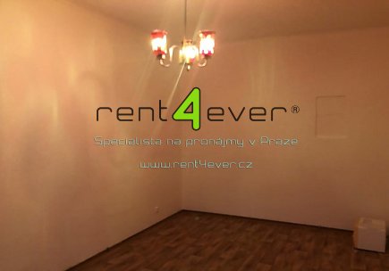 Pronájem bytu, Vysočany, Poděbradská, byt 1+1, 35 m2, po rekonstrukci, komora, nezařízený, Rent4Ever.cz