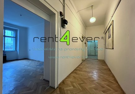 Pronájem bytu, Dejvice, Jugoslávských partyzánů, byt 4+kk, 80 m2, v původním stavu, nezařízený, Rent4Ever.cz