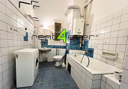 Pronájem bytu, Dejvice, Jugoslávských partyzánů, byt 4+kk, 80 m2, v původním stavu, nezařízený, Rent4Ever.cz