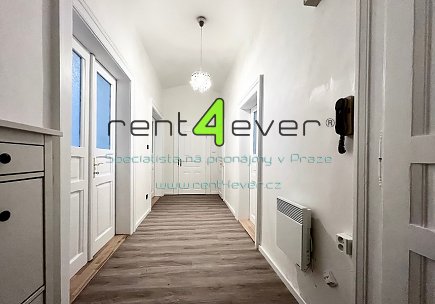 Pronájem bytu, Vysočany, Krátkého, byt 3+kk, 82 m2, po rekonstrukci, 2x balkon, komora, zařízený, Rent4Ever.cz