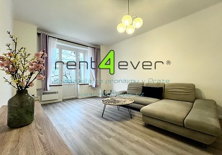 Pronájem bytu, Vysočany, Krátkého, byt 3+kk, 82 m2, po rekonstrukci, 2x balkon, komora, zařízený, Rent4Ever.cz