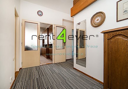Pronájem bytu, Strašnice, Přetlucká, byt 3+1, 78 m2,  šatna, částečně vybavený nábytkem, Rent4Ever.cz