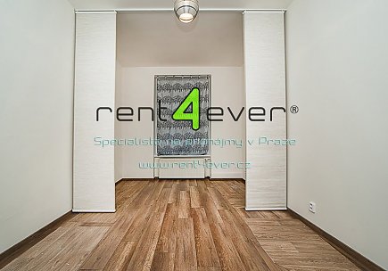 Pronájem bytu, Libeň, Vosmíkových, byt 1+1, 40 m2, cihla, komora, nezařízený nábytkem, Rent4Ever.cz