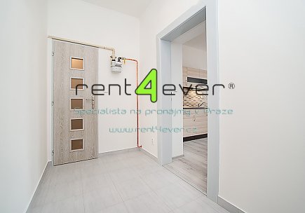 Pronájem bytu, Vysočany, Poděbradská, byt 2+kk, 52 m2, cihla, nezařízený nábytkem, Rent4Ever.cz