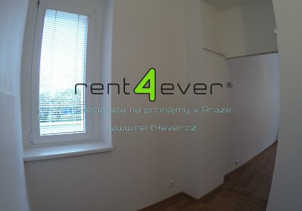 Pronájem bytu, Metro A Strašnická, Srbínská, byt 2+kk, 46 m2, po rekonstrukci, nevybavený, Rent4Ever.cz