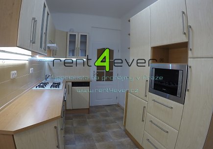 Pronájem bytu, Metro A Strašnická, Srbínská, byt 2+kk, 46 m2, po rekonstrukci, nevybavený, Rent4Ever.cz