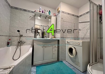 Pronájem bytu, Nusle, Kotorská, byt 3+kk, 64 m2, lodžie, komora, zařízený nábytkem, Rent4Ever.cz