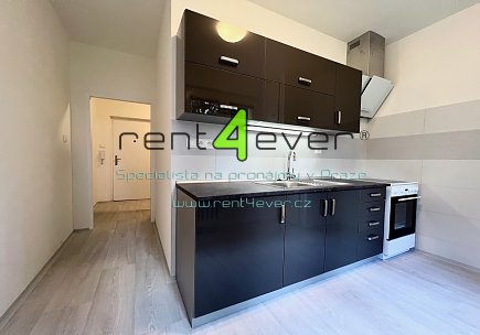 Pronájem bytu, Vokovice, Alžírská, 2+1, 55 m2, po kompletní rekonstrukci, sklep, společná lodžie, Rent4Ever.cz