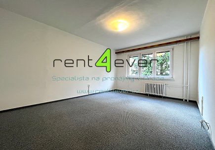 Pronájem bytu, Vokovice, Alžírská, 2+1, 55 m2, po kompletní rekonstrukci, sklep, společná lodžie, Rent4Ever.cz