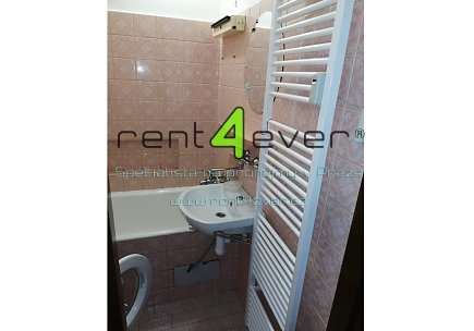 Pronájem bytu, Kbely, Katusická, byt 2+1, 54 m2, 2x balkon, komora, sklep, Rent4Ever.cz