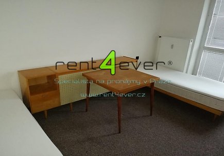 Pronájem bytu, Kbely, Katusická, byt 2+1, 54 m2, 2x balkon, komora, sklep, Rent4Ever.cz