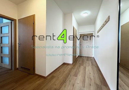 Pronájem bytu, Uhříněves, Václava Trojana, byt 2+kk, 49 m2, novostavba, balkon, parkovací stání, Rent4Ever.cz