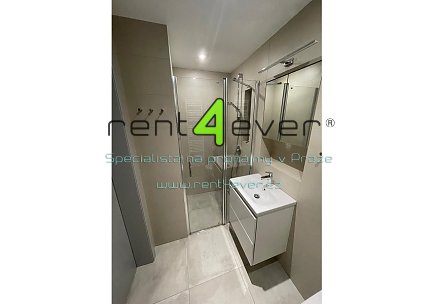 Pronájem bytu, Braník, Ludvíkova, byt 2+kk, 42 m2, novostavba, kompletně zařízený nábytkem, Rent4Ever.cz