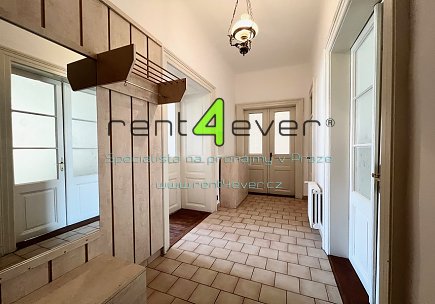 Pronájem bytu, Karlín, Za Poříčskou bránou, byt 3+1, 100 m2, částečně zařízený nábytkem, Rent4Ever.cz