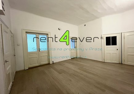 Pronájem bytu, Dejvice, Bubenečská, byt 3+1, 120 m2, po kompletní rekonstrukci, nezařízený , Rent4Ever.cz