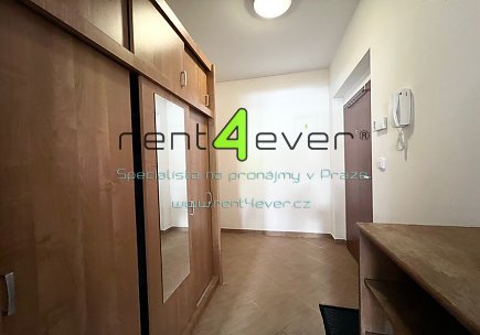 Pronájem bytu, Stodůlky, Raichlova, byt 2+kk, 42 m2, novostavba, sklep, zařízený nábytkem, Rent4Ever.cz