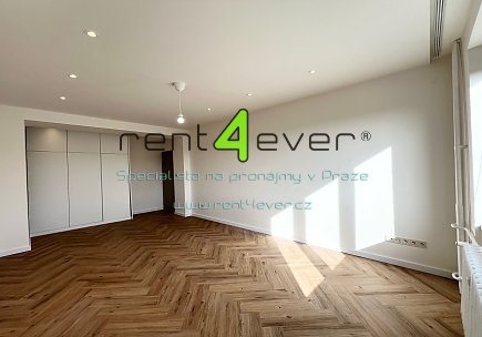 Pronájem bytu, Vršovice, Kavkazská, byt 2+1, 52 m2, po rekonstrukci, sklep, společný balkon, Rent4Ever.cz