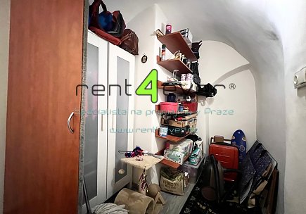 Pronájem bytu, Nové Město, Palackého, byt 1+1, 40 m2, po rekonstrukci, zařízený nábytkem, Rent4Ever.cz