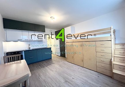 Pronájem bytu, Hostivař, Gercenova, byt 1+kk, 20 m2, po rekonstrukci, zařízený nábytkem, Rent4Ever.cz