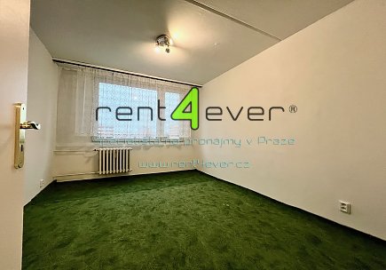 Pronájem bytu, Kladno – Kročehlavy, 3+1, 68 m2 + lodžie, po rekonstrukci, výtah, nezařízený, Rent4Ever.cz