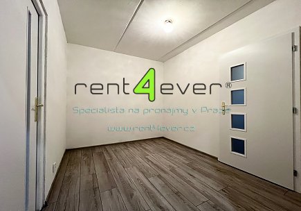 Pronájem bytu, Kladno – Kročehlavy, 3+1, 68 m2 + lodžie, po rekonstrukci, výtah, nezařízený, Rent4Ever.cz