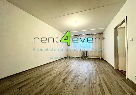 Pronájem bytu, Kladno – Kročehlavy, 3+1, 68 m2 + lodžie, po rekonstrukci, výtah, nezařízený, Rent4Ever.cz