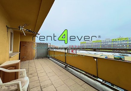 Pronájem bytu, Kladno – Kročehlavy, 3+1, 68 m2 + lodžie, po rekonstrukci, výtah, nezařízený, Rent4Ever.cz