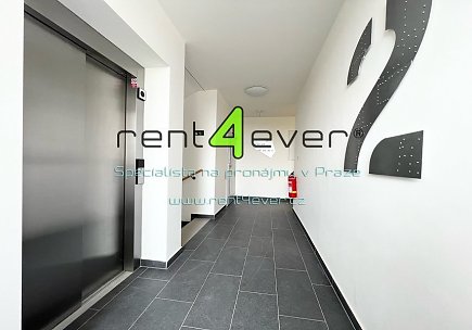 Pronájem bytu, Kbely, Sedlářova, byt 2+kk, 51 m2, novostavba, balkon, park. stání, nevybavený, Rent4Ever.cz